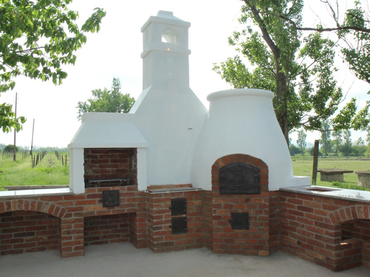 Tokj-Hegylji-kerti-konyh